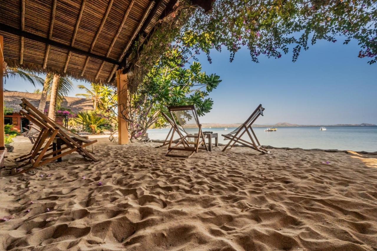 Sakatia Lodge Ampasimena Екстер'єр фото