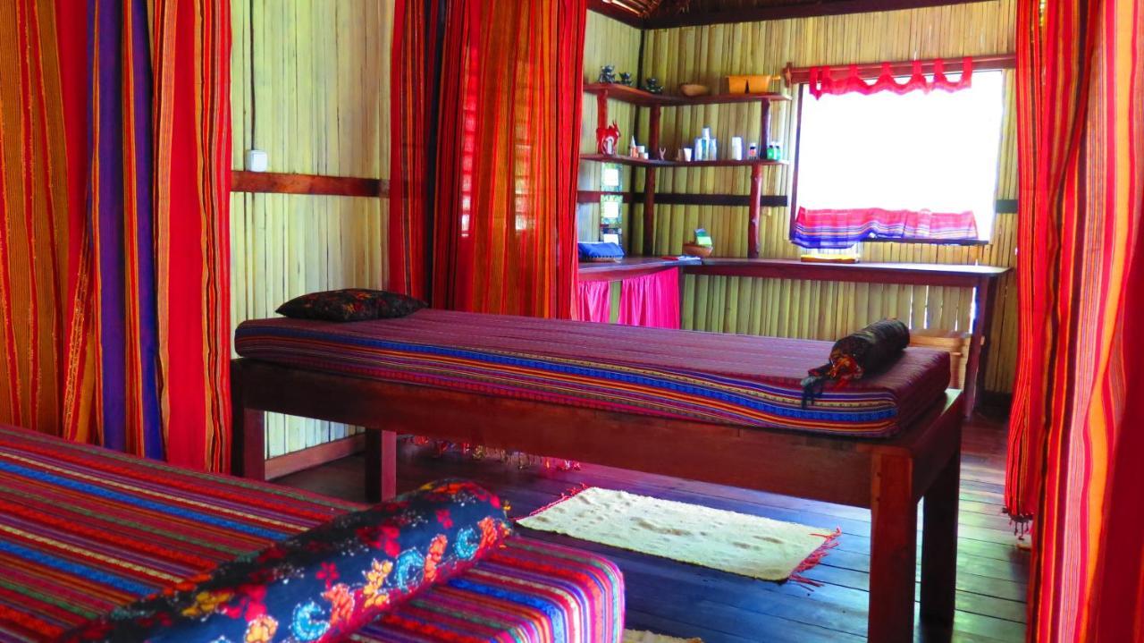 Sakatia Lodge Ampasimena Екстер'єр фото
