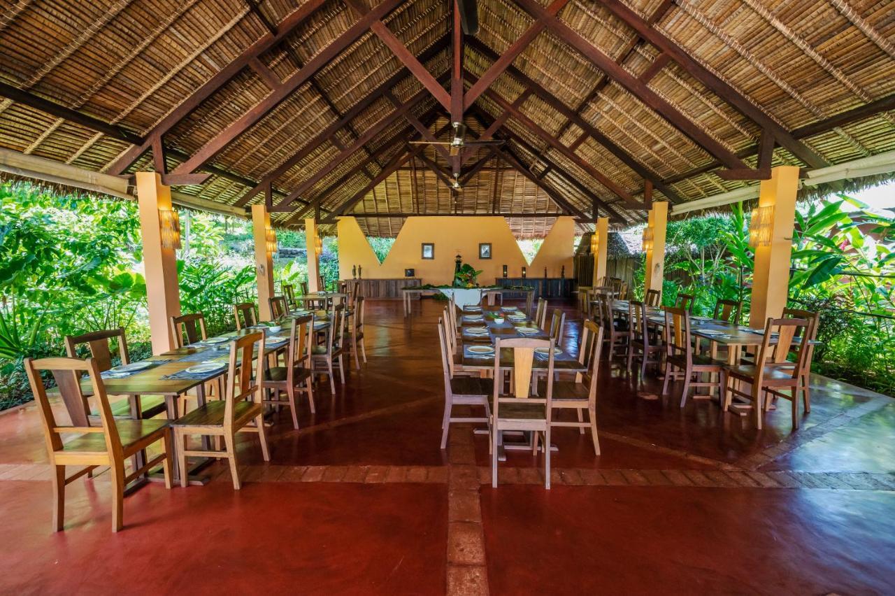 Sakatia Lodge Ampasimena Екстер'єр фото